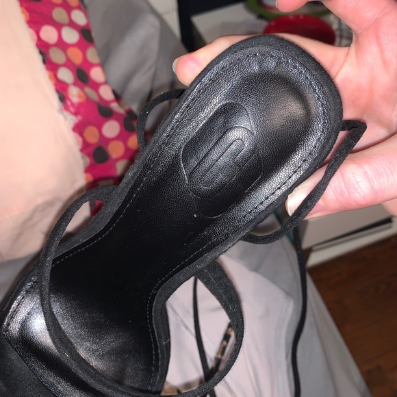 Vintage Black Suede 90s Platform Heels - Picture 3 of 3